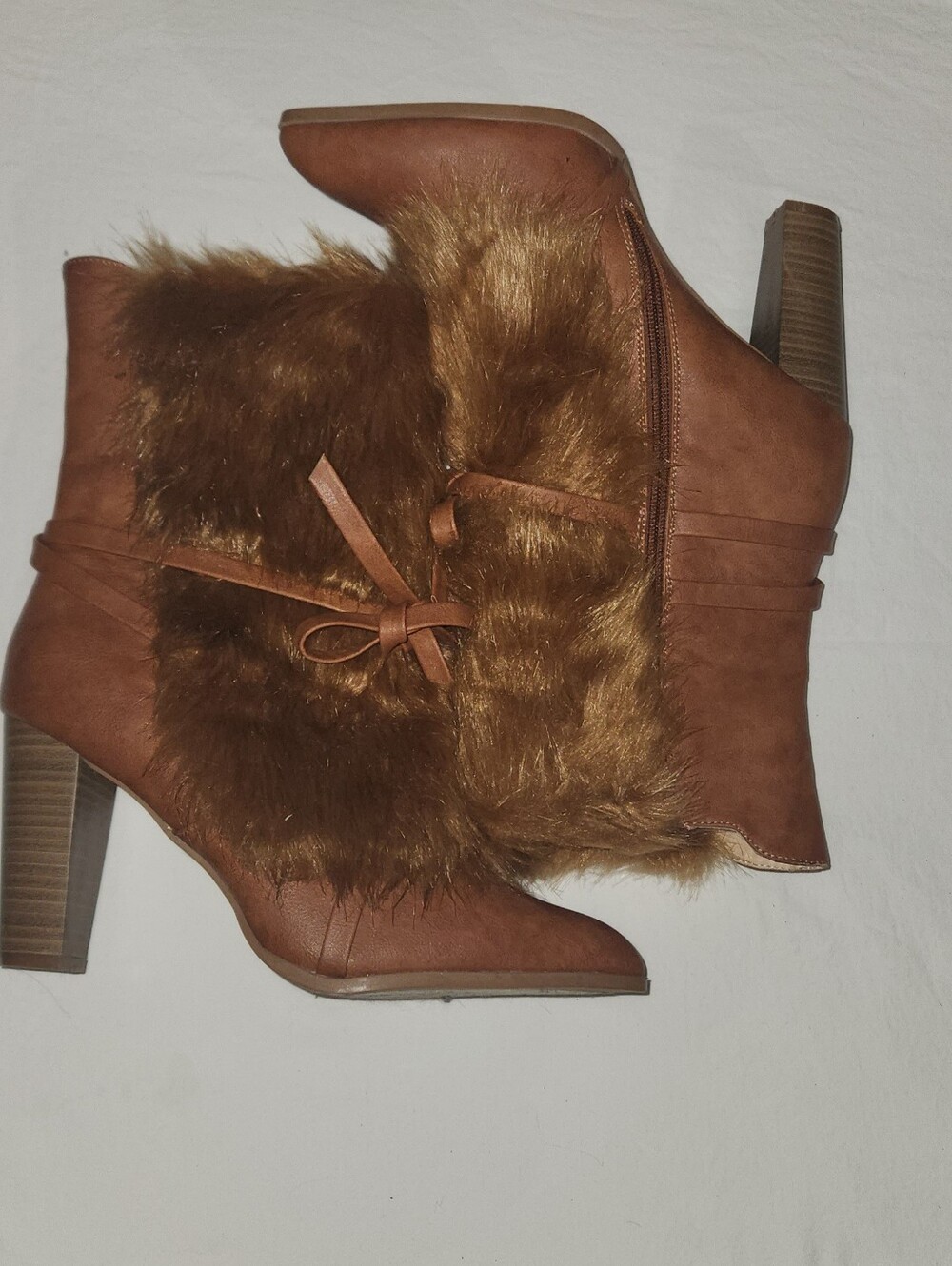Penny Loves Kenny Women's APER Winter Boots Size 8.5